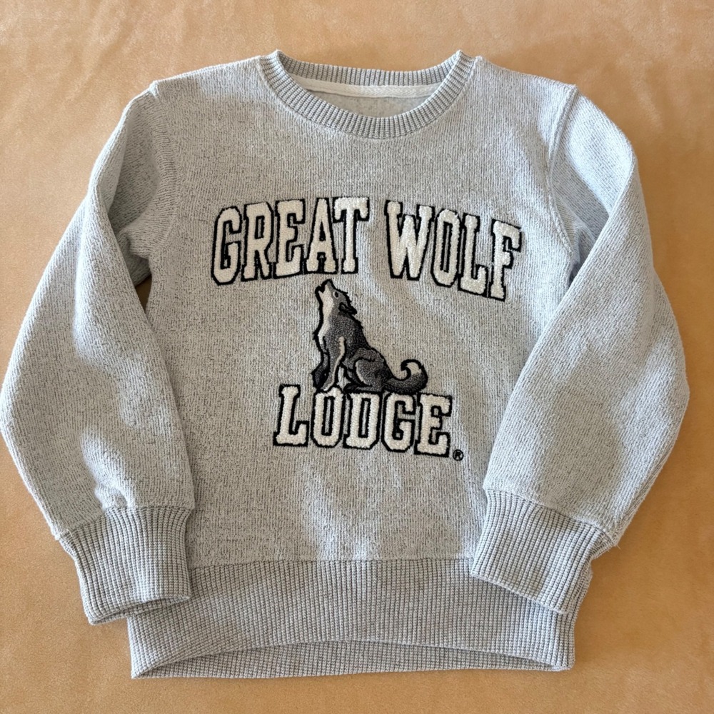 New York Popular Great Wolf Lodge Kids Sweatshirt Gray Wolf Graphic XS 4/5